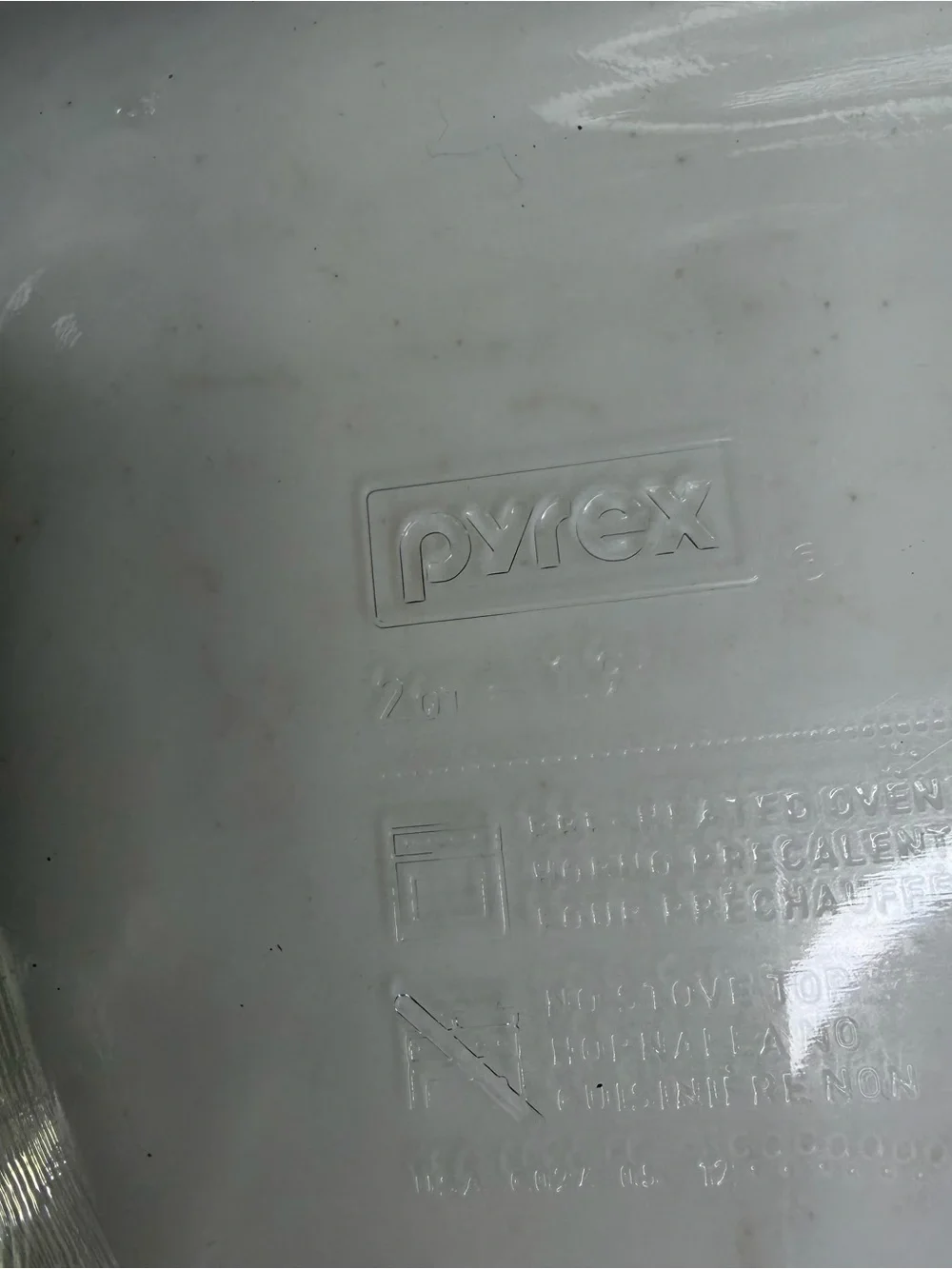 Pyrex Clear Glass Casserole Dish with Lid, 2 qt